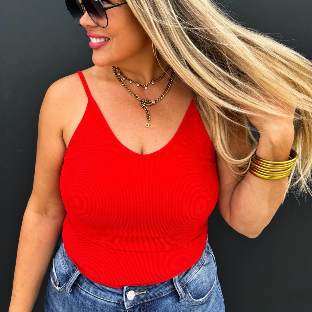 Red ribbed spaghetti strap top NWT